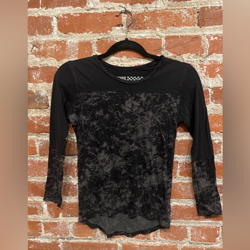 Vans Woman’s Tie Dye 3/4 Sleeve Tee Size X-Small